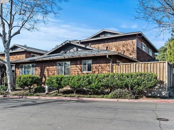 4138 Ravenwood Pl, Castro Valley, CA 94546