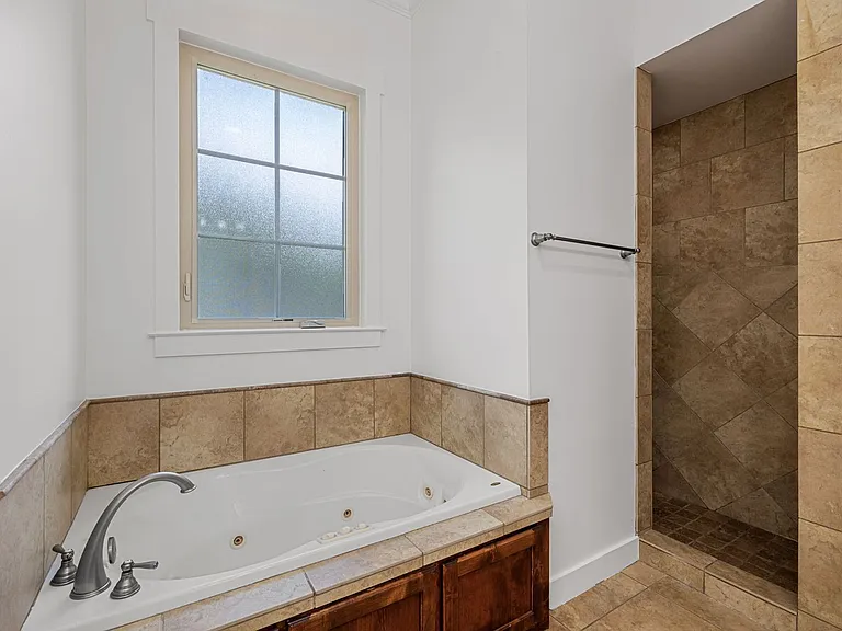 1607 Chelsea Ln — Photo 56