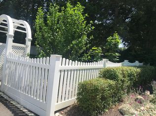 163 N Side Rd, Wading River, NY 11792