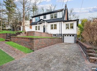 114 Hudson Ave, Tenafly, NJ 07670
