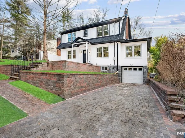114 Hudson Ave, Tenafly, NJ 07670