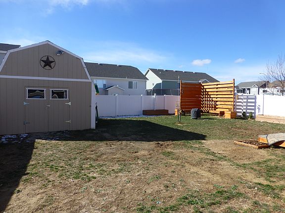 Backyard shed/sitting