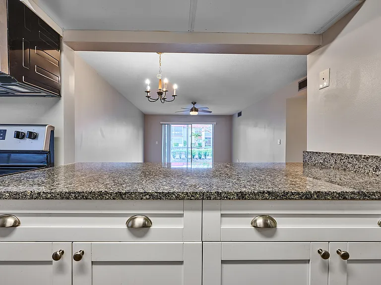 12021 W Greenway Dr — Photo 19