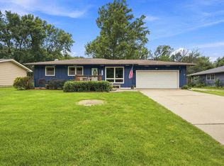 1925 Strong Ave, Manhattan, KS 66502