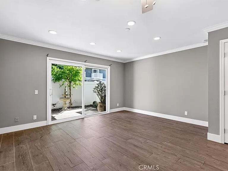 111 Abbeywood Ln — Photo 12