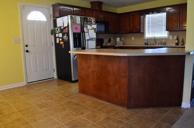 3 bed, 1379 sqft, $1,495 — Photo 4