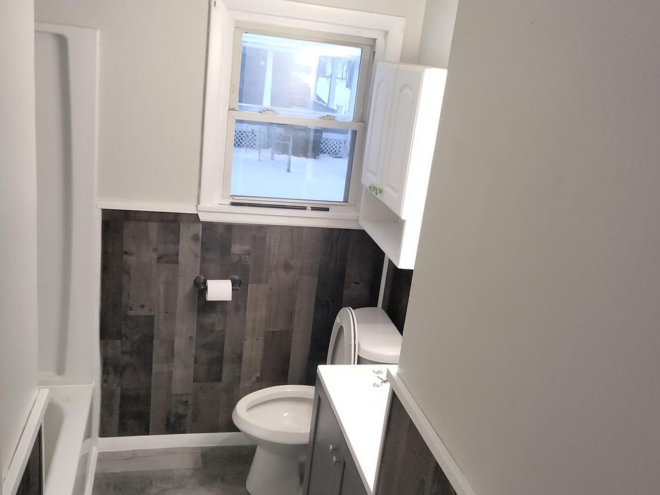 1st image of 108 Mendel Ct