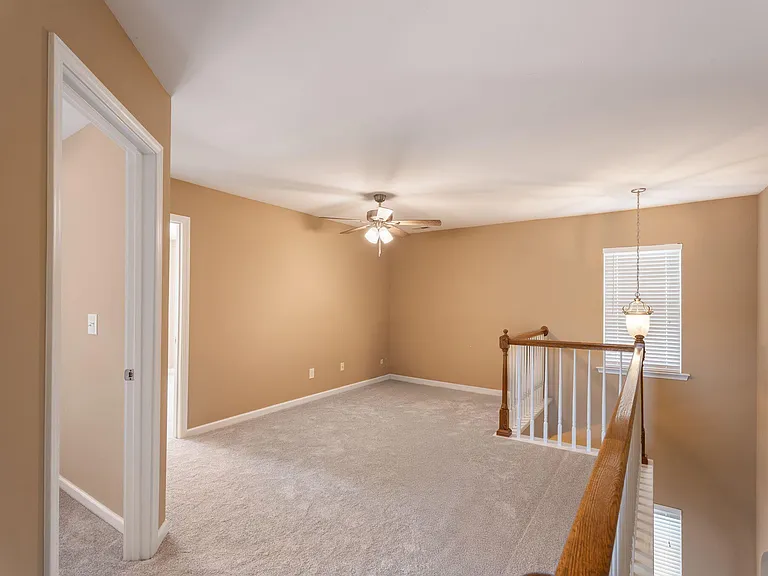 3001 Prospect Pkwy — Photo 12