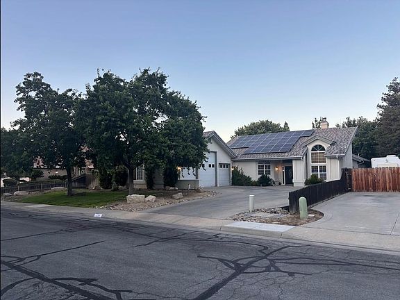 2nd image of 236 Hill View Ln