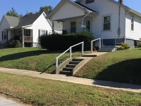 127 Warren St, Anna, IL 62906