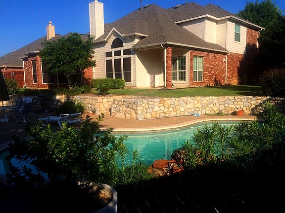 3rd image of 5403 Coronation Dr