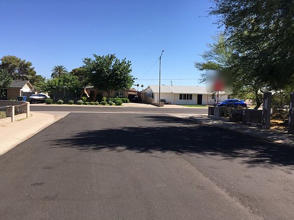 5th image of 15002 N 32nd Dr