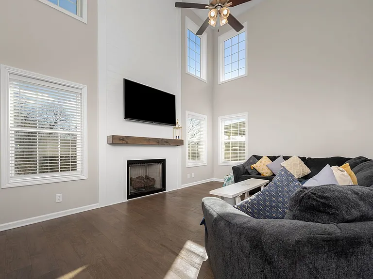1108 Barnhill Rd — Photo 15