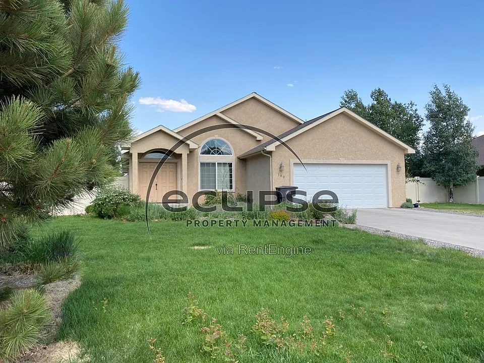 100 Riverwood Dr