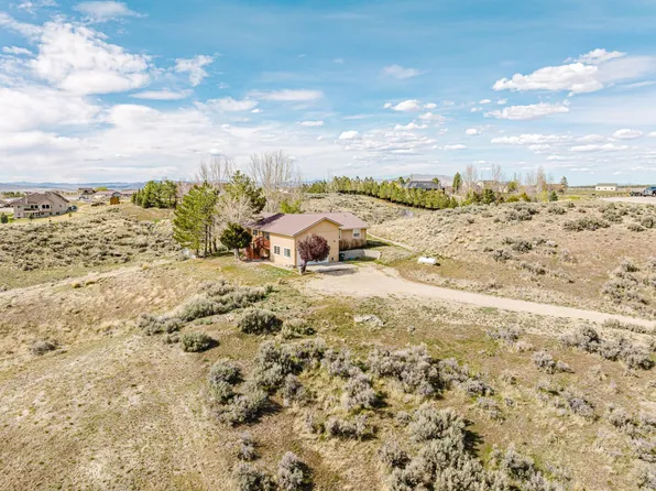 751 Thistle Dr, Spring Creek, NV 89815