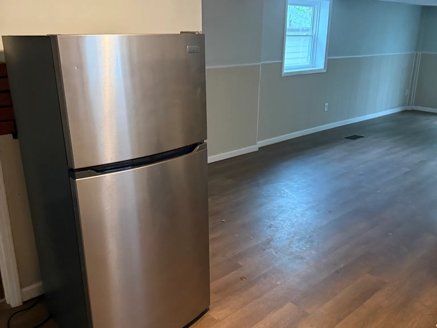 4 bed, 980 sqft, $1,600 — Photo 3