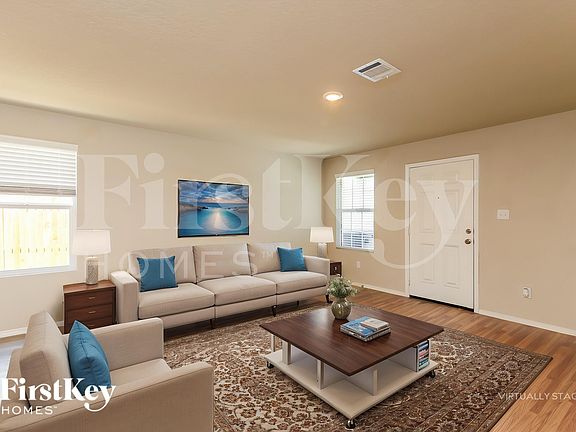 5th image of 10802 Prusiner Dr
