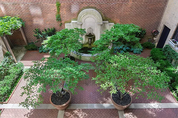 Sold by Corcoran | media 4