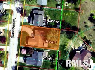 14 Timbercrest Dr, Sherman, IL 62684