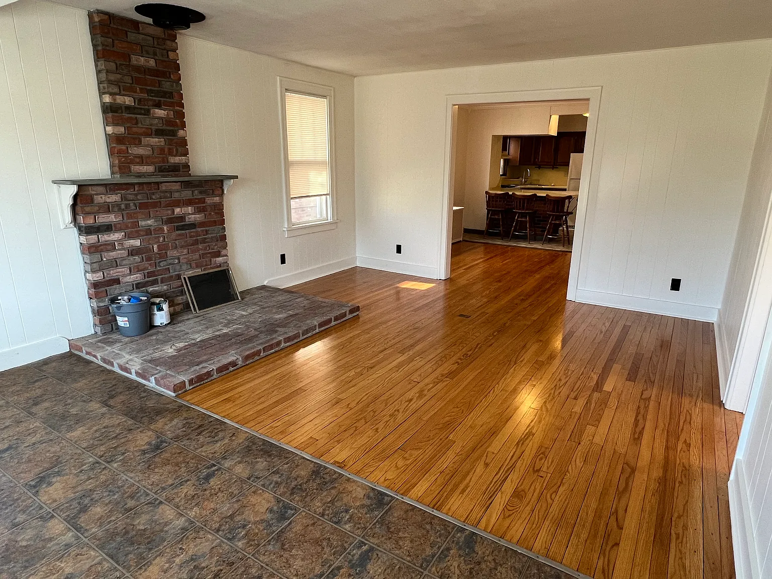 97 Eileen St — Photo 2