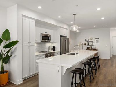 1107 Hibiscus Way, Oceanside, CA, 92054