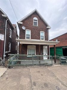 1601 Wolfe Ave, Braddock, PA, 15104
