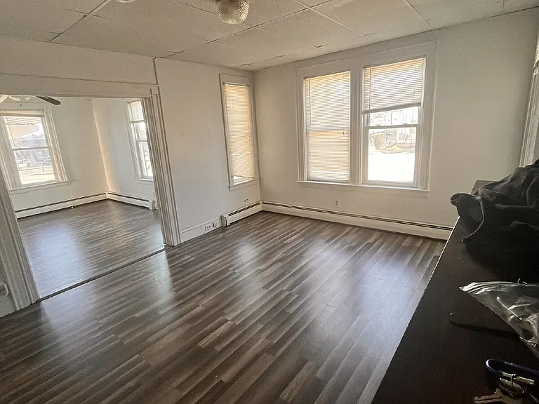 746 Middle St #1 — Photo 3