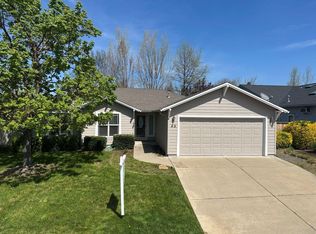 93 Freshwater Dr, Phoenix, OR 97535