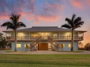 11555 SW Meadowlark Cir, Stuart, FL 34997