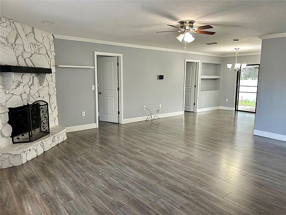 5th image of 4633 BROOKSDALE DRIVE