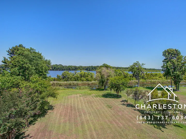1739 Indigo Island Dr — Photo 46