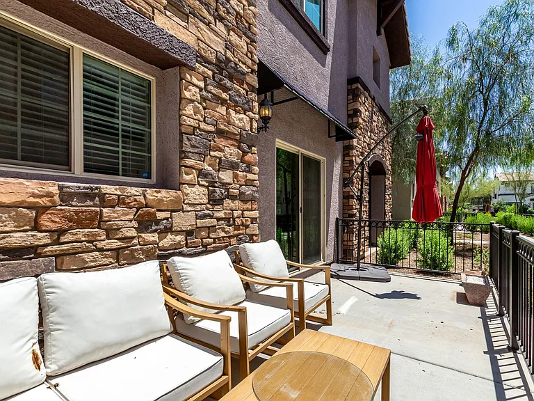 2720 S Decatur Dr #102 — Photo 25