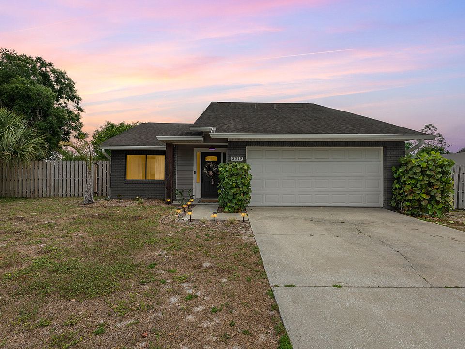 1st image of 2019 Russell Dr