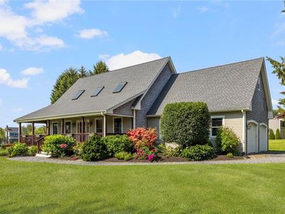 9 Spring Hill Rd, Portsmouth, RI, 02871