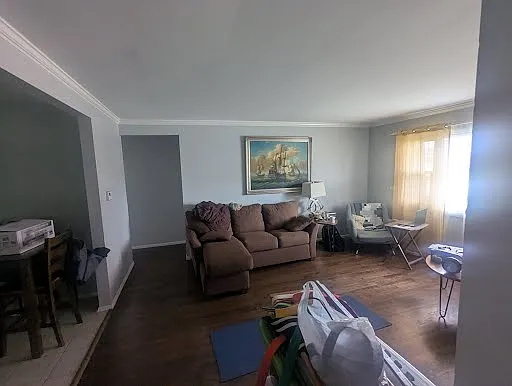 430 S Cryer Ave — Photo 3