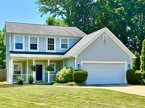 23277 Sharon Dr Photo 1