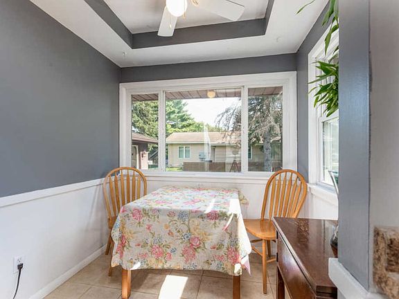 4th image of 6272 Winnetka Ave N