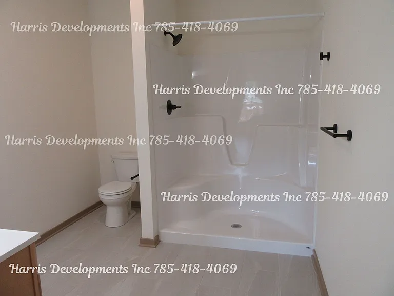 312 S Cherry St — Photo 11