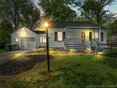 907 Allison Lane, Jeffersonville, IN, 47130
