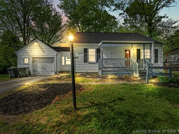 907 Allison Lane, Jeffersonville, IN 47130