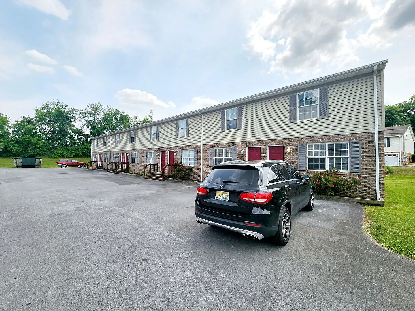 Amberwood Condo LLC — Photo 2
