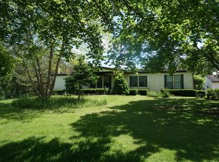 10631 Island Lake Rd, Dexter, MI 48130