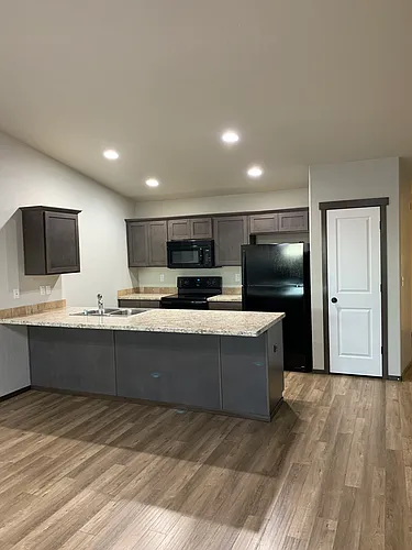 Columbia Villa & Cove Photo 1