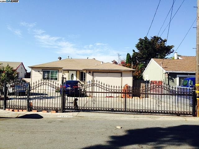1st image of 1411 N Victoria Ct