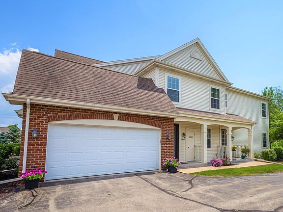 2nd image of W205N16469 Cranberry Creek Ln Unit 1404