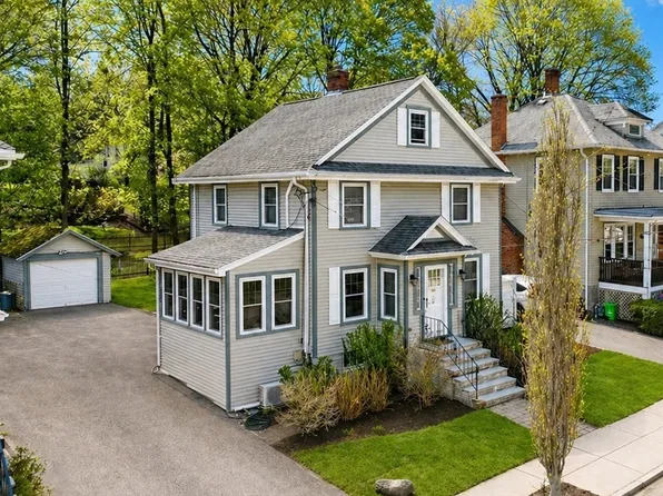 36 Martin St, West Roxbury, MA 02132