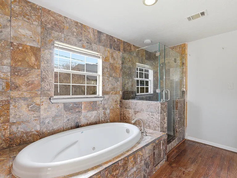 9638 Pine Lake Dr — Photo 25