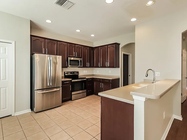 1119 Windton Oak Dr — Photo 10