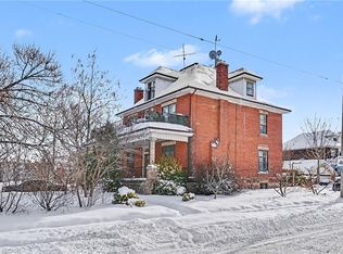 1316 King St E, Hamilton, ON L8M 1H3