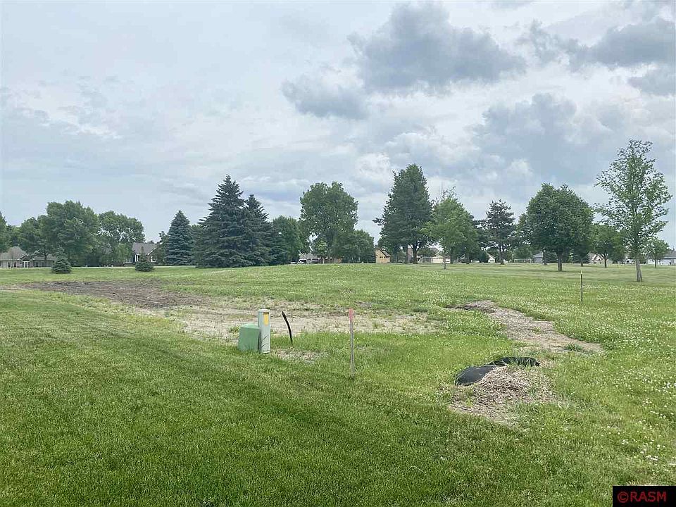 1st image of 144 Victoria Blvd